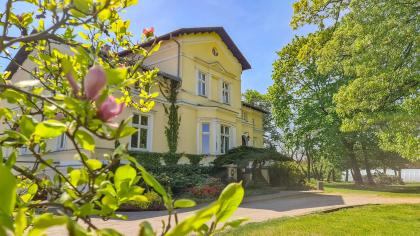 Dwór Marcelin w stacji doświadczalnej Marcelin Uniwersytetu Przyrodniczego w Poznaniu