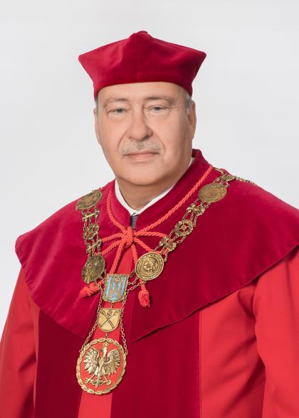 Prof. dr hab. Piotr Ślósarz