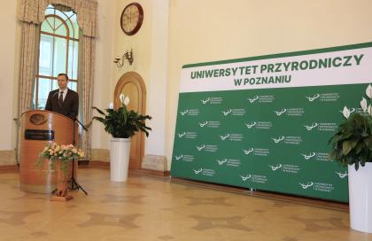 Uroczystość wręczenia nominacji nowym kierownikom katedr oraz pożegnania osób kończących swoją karierę