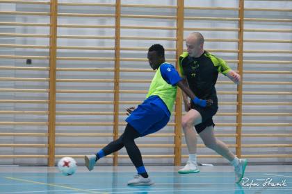 Uczestnicy podczas turnieju w futsal