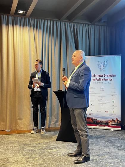 Autor podczas organizowanej konferencji