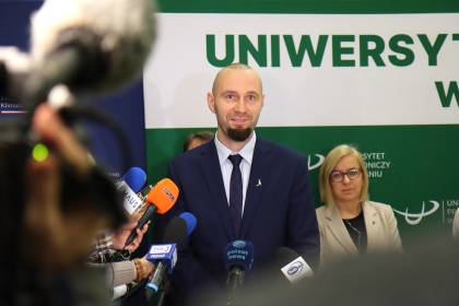 dr Marcin Tobółka – koordynator Spisu Bociana Białego w Polsce, Katedra Zoologii UPP podczas konferencji