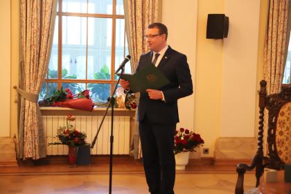 Dyrektor Biblioteki UPP podczas przemówienia