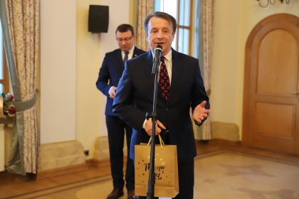 Rektor UPP podczas przemówienia