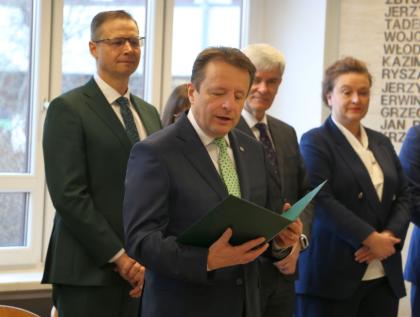 Rektor UPP podczas przemówienia