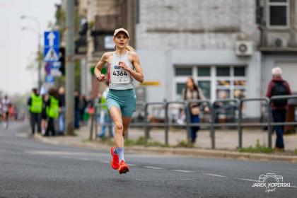 Naukowczyni UPP podczas 18. PKO Poznań półmaraton