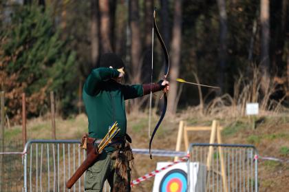Uczestnicy XI Turnieju Łuczniczego o Puchar Dziekana WLTD UPP 