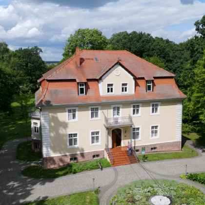 Pałac w Przybrodzie