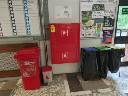 śmietniki do segregacji śmieci
