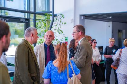 Uczestnicy wydarzenia Mokradła dla klimatu i bioróżnorodności „ENEA dla mokradeł”