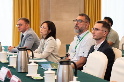 uczestnicy sympozjum 