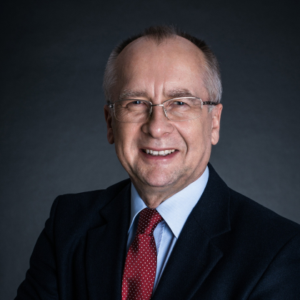 Profesor Marek Świtoński